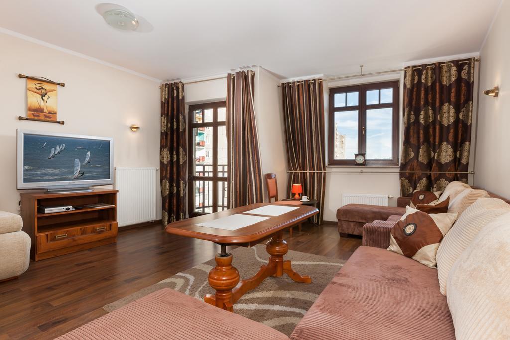 Apartment Apartamenty Pod Orlami By Noclegi Renters Swinoujscie
